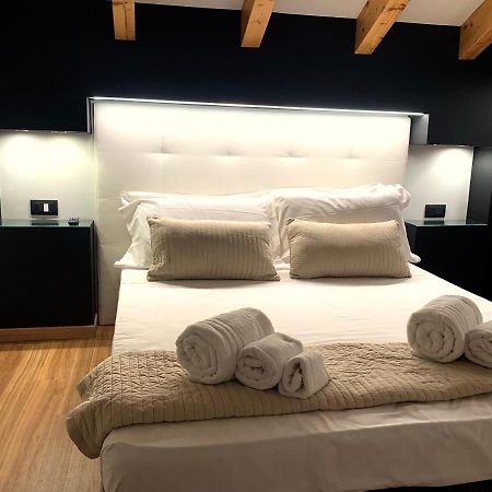 Ottomood House Cataniaアパートメント エクステリア 写真